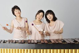 マリンバアンサンブル‘MAR’(ま~る)クリスマスライブ!