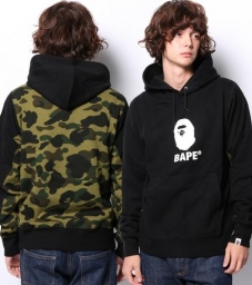 かわいさを出してくれるAPE コピーパーカー