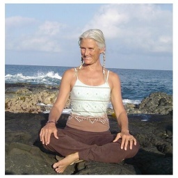 デボラ・コーエン来日名古屋ヨガワークショップ2010