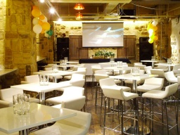 ◆8/14(金)表参道【東京】★200名企画●表参道コン●週末人気企画イベント★おすすめ出会いパーテ...