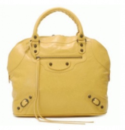 バレンシアガ ボストンバッグ コピーでしか手に入らない