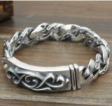 洗練された雰囲気　クロムハーツ　CHROME HEARTS　シルバー925　リング　指輪