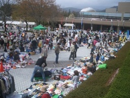 10/8~9(土日)あづま総合運動公園 フリーマーケット-福島市