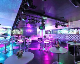 10/5(日)【東京・六本木】恋活250名交流パーティー★国内初！プロジェクションマッピングを施し...