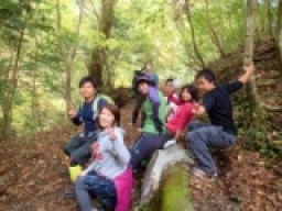 【週末アウトドア　自然たっぷりトレッキングツアー】社会人サークルFEAD