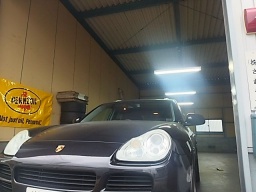 輸入車、外車用部品販売大阪・和泉市・高石市・堺市、外車用部品販売大阪和泉市