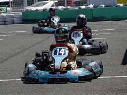 サリサリカリー杯人生がときめく☆みんなのカートde耐久！ | ゴーカート