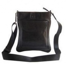 としても注目を集めているオーシバルのトートバッグ