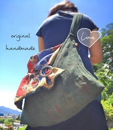 荒井菊江親子展『古布のバッグや布小物』