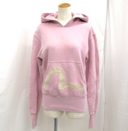 おしゃれを楽しめるエヴィス コピージャケット