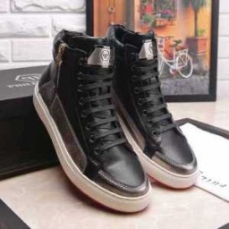 高い技術力でエレガントなフィリッププレイン スニーカー コピー