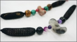 天然石の御簾越し羽織紐