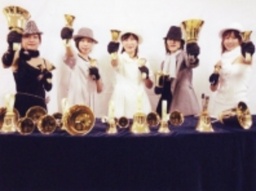 「ハンドベルリンガーズ＆二胡奏者KENTO クリスマスジョイントライブ」