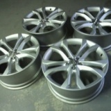 AUDI アルミホイール センターボア加工 センターボア拡大加工