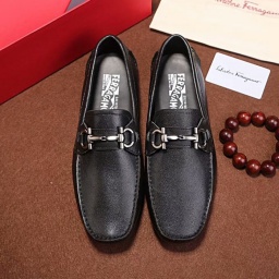 カジュアルシューズ海外セレブ定番愛用 2017秋冬季超人気 フェラガモ FERRAGAMO