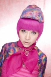 奇跡のものまね歌姫「ミラクルひかる ものまねショー」