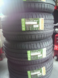 ピレリタイヤ タイヤ4本激安販売、ピレリ タイヤ激安大阪 ピレリ チントゥラート P1