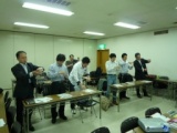 「体験セミナー」　＜一瞬で場の空気を和ませる！　初対面でも会話に困らない！　人前で堂々と...