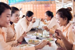 世界の問題を身近に感じたいあなたへ 「昼かも」8/6（日）＠恵比寿