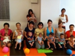 産後ピラティス&ベビーマッサージ