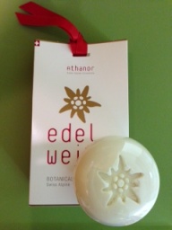 オーガニックコスメNo.1　店舗オープン記念イベント実施中