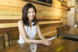 ≪大阪だけの限定料金プラン≫話題のane婚！　年上彼女（45歳～55歳）×年下彼氏（38歳～50歳）お...