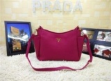PRADA プラダ 2015 抜群の雰囲気が作れる! レディースバッグ 2438