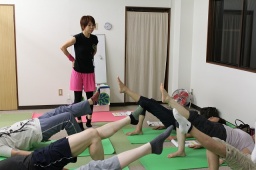 今すぐやせ体質へ！『骨盤ストレッチ講習会』＠二子玉川