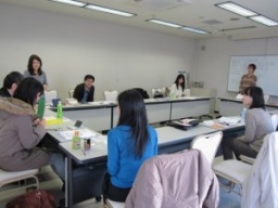 日曜の午前を活用、一生役立つコミュニケーション力が楽しく身につきます!(横浜会場)