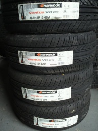 アクア プリウス タイヤ激安高石市・和泉市・アジアンタイヤ 輸入タイヤ格安 和歌山 岸和田市...