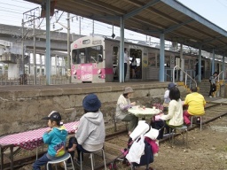 駅カフェ Bon marche ボンマルシェ