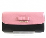 初となるミュウミュウ 財布 コピー小物シリーズを製作