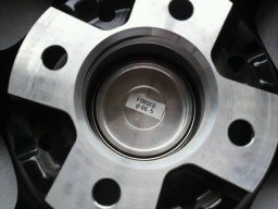 アルミホイール加工大阪　アルミホイールインセット加工　オフセット加工大阪　センターハブ加工　