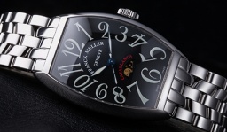  逆転の発想で実現した超高速フランクミュラー コピー新作