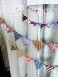 個性さまざまなガーランド作り★