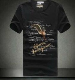 リラックス効果のあるフェラガモ コピー 激安スウェットは大人コーデ