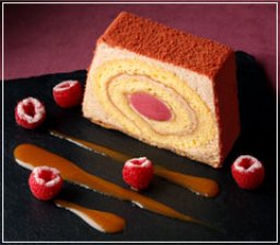 アンリ・シャルパンティエから、今秋のパリ・コレ新作「マロン・フランボワーズ」