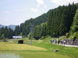★10/18~紅葉終了まで(平日限定)★ 飛騨里山サイクリング【四十八滝ツアー紅葉編】