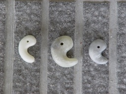 体験コーナー「まが玉づくり」 | 新潟県立歴史博物館