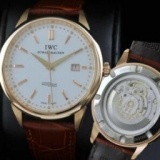 高精度の大型IWC コピー腕時計はオススメ