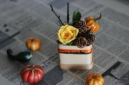 １０月８日（水） 大人の女性のための「季節のごほうび」 プリザーブドフラワ−アレンジメント教室