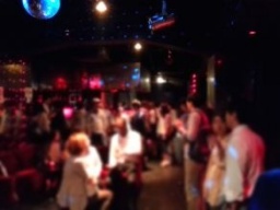 8月13日(木) 表参道 パリの会員制高級クラブ東京店で平日Gaitomo国際交流パーティー