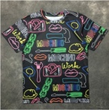 新鮮な印象を与える奇抜なデザインのモスキーノ 通販