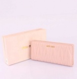 【激安】 2015春夏 MIUMIU ミュウミュウ 財布 1033_品質保証