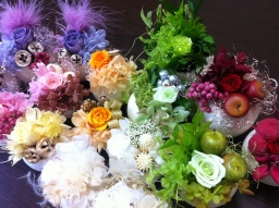 大人サークル【Artyou*モノづくりの会】《ベルカップアレンジを作ろう♪》