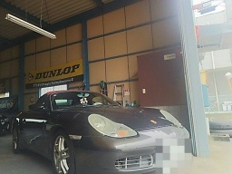 ポルシェタイヤ激安大阪・和泉市・泉大津市・岸和田市、ポルシェ認証タイヤ激安岸和田市