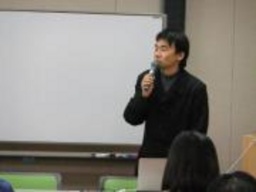 【新）facebook（フェイスブック）はどう違う？どう活用する？