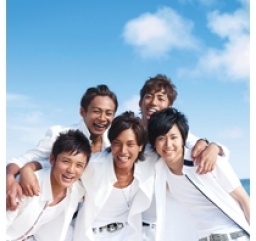 デビューシングル「ビーチボーイズ」リリース記念イベント 握手会