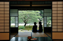 高杉晋作も賞味した日本三大銘菓のひとつ「越乃雪」とお抹茶を。