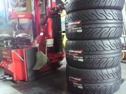 ADVAN　ネオバAD08R　ADVANタイヤ　タイヤ4本激安　AD08R